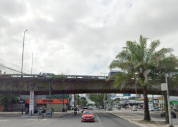 Policial rodoviário federal cai de viaduto durante fiscalização