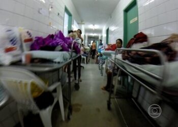 Cremepe denuncia superlotação e pacientes em corredores no Hospital da Restauração, no Recife