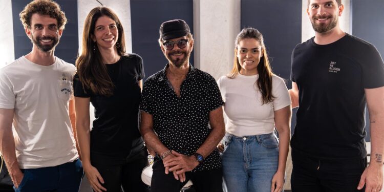 ENSAIO GERAL: Nando Cordel e filhos afinam últimos detalhes para estreia da turnê “De Volta pro Aconchego”