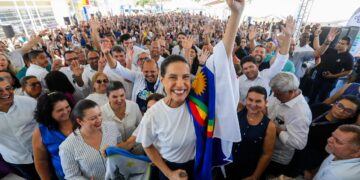 Em Itamaracá, governadora Raquel Lyra entrega primeira creche do município e restauração da PE-001