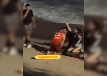 Adolescente de 12 anos morre após tentar salvar irmãs de afogamento na praia de Boa Viagem