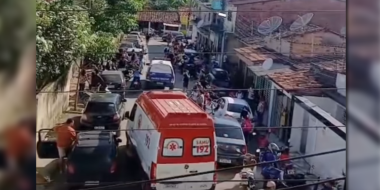 Aluno esfaqueia colegas em escola estadual em Barreiros
