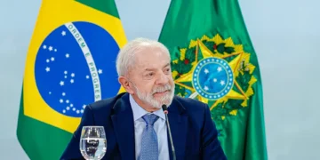 Lula diz que preço dos combustíveis deve subir com guerra no Oriente Médio