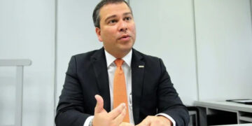 Ex-presidente do BRB chega à PF e será levado à Papuda