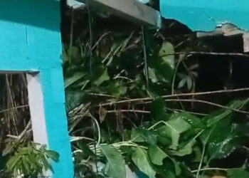 Muro desaba e deixa duas pessoas feridas em Camaragibe