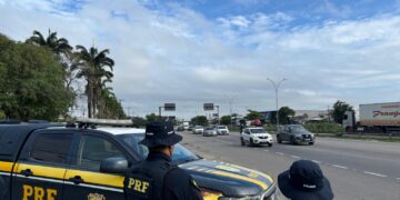 PRF inicia Operação Semana Santa em Pernambuco com reforço na fiscalização nas rodovias