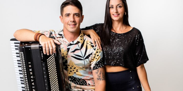 Diversão: Jorge Neto & Aninha gravam DVD comemorativo de 20 anos na Sala de Reboco nesta sexta-feira (10)