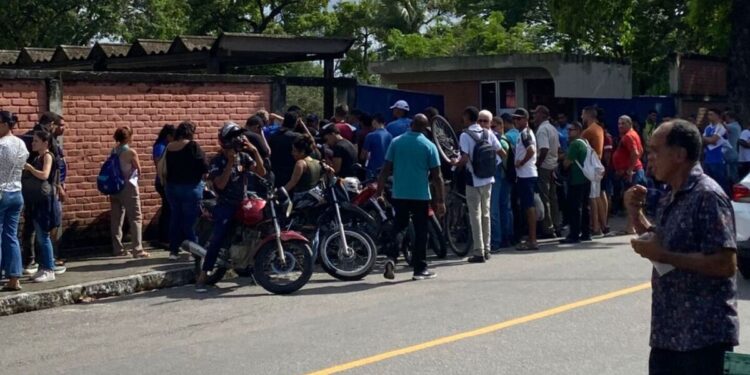 Falta de energia no Detran-PE suspende provas teóricas na manhã desta sexta-feira (24)