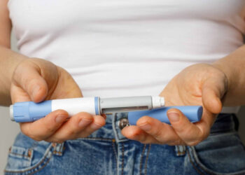 Anvisa proíbe canetas emagrecedoras Gluconex e Tirzedral, marcas trazidas do Paraguai