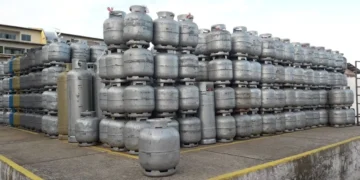 PF deflagra 2ª fase da operação Vem Diesel e mira preços abusivos de gás de cozinha