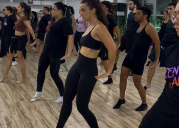 Centro de Artes Grupo Vida realiza aulão gratuito no Recife em homenagem ao mês das mães