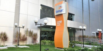Senac oferece 802 vagas em cursos gratuitos de qualificação profissional em cinco cidades