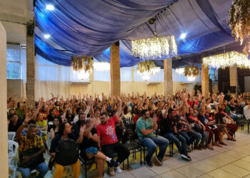 Professores de Olinda decretam estado de greve