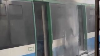 Incêndio atinge VLT na Estação Cabo de Santo Agostinho