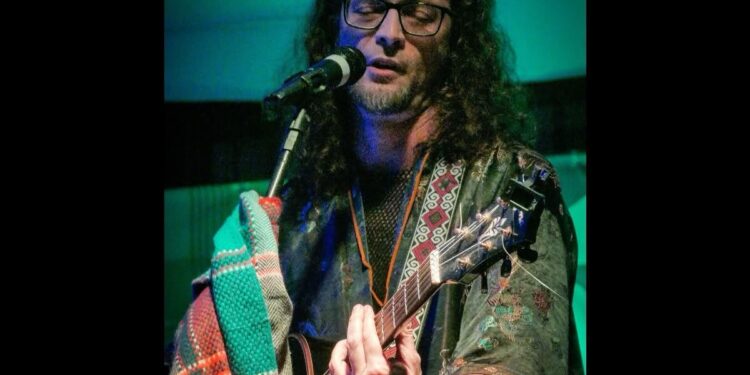 Petrônio e as Criaturas lança EP Mergulho Ao Vivo nesta sexta-feira