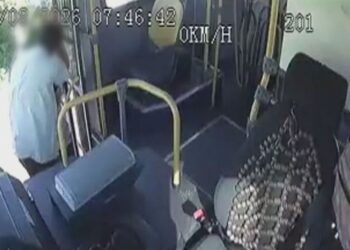Motorista de ônibus é agredido em discussão de trânsito