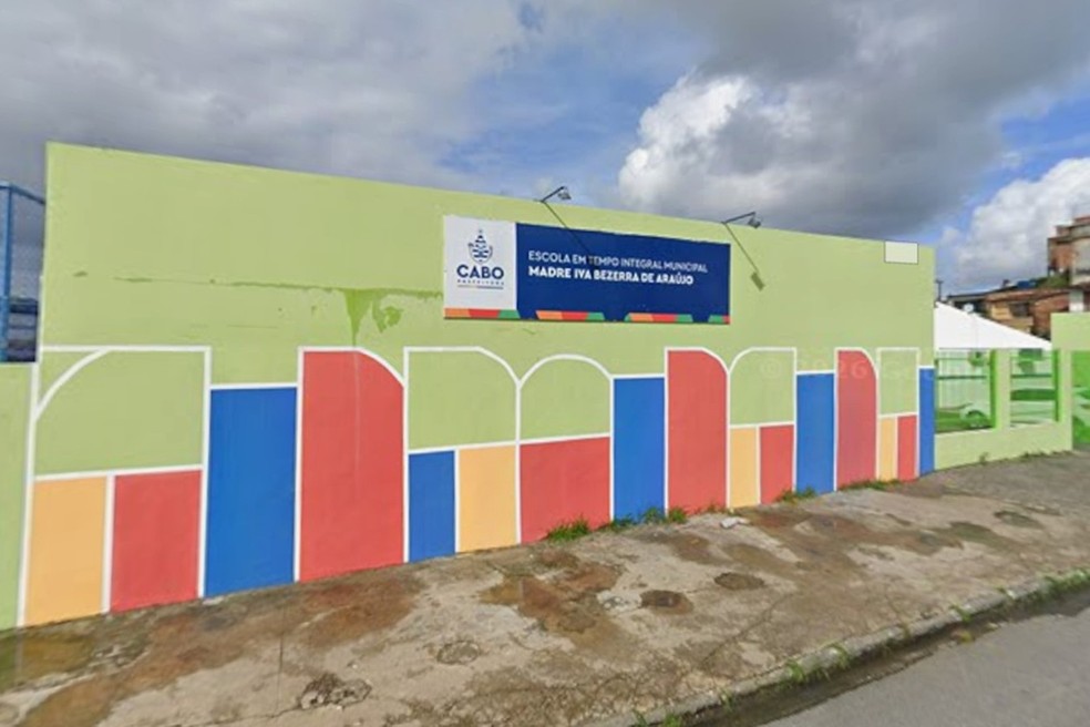 Duas adolescentes denunciam abusos sexuais dentro da escola municipal onde estudam