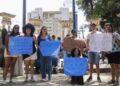 Residentes de saúde fazem protesto no Recife por auxílio-permanência e redução da carga horária