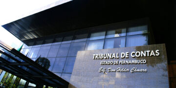 TCE-PE alerta para aumento de contratações temporárias em prefeituras de Pernambuco