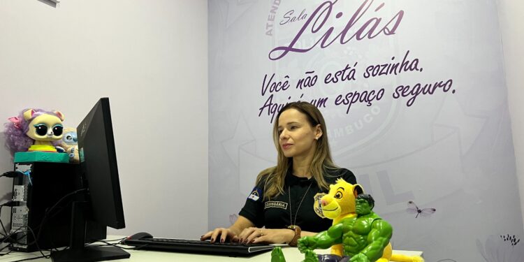 Governo de Pernambuco entrega requalificação de duas delegacias na Zona Sul do Recife