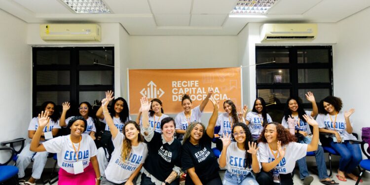 Campanha conecta democracia à vida Cotidiana das juventudes do Recife