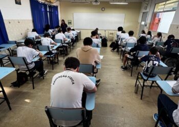 Estudantes de escola de Olinda são convocados para seletiva internacional da Olimpíada Brasileira de Astronomia