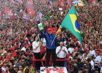 Líderes mundiais parabenizam Lula pela reeleição à Presidência do Brasil