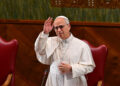 Papa Leão 14 apresenta evolução ‘normal’ após cirurgia para retirar tumor, diz Vaticano