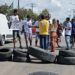 Protesto bloqueia uma das faixas da Av. Mascarenhas de Moraes, na Imbiribeira
