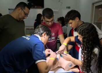 Ainda em dúvida sobre qual graduação seguir? Evento em Jaboatão aproxima estudantes da rotina profissional